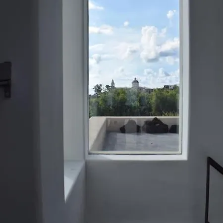 Moby Dick Super Panoramic * סטרומבולי