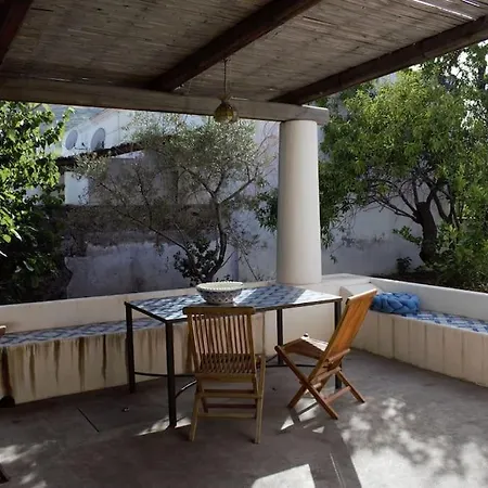 Moby Dick Super Panoramic * סטרומבולי