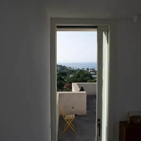 Moby Dick Super Panoramic * סטרומבולי