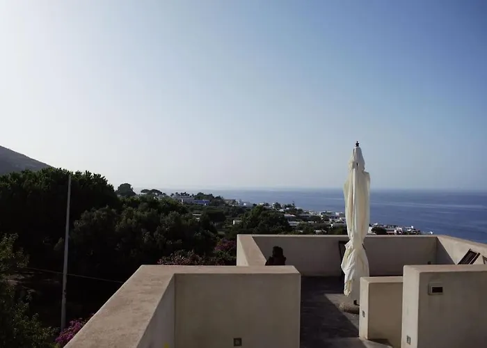 Moby Dick Super Panoramic Villa Estrómboli
